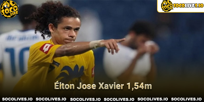 Élton Jose Xavier 1,54m - cầu thủ thấp nhất thế giới